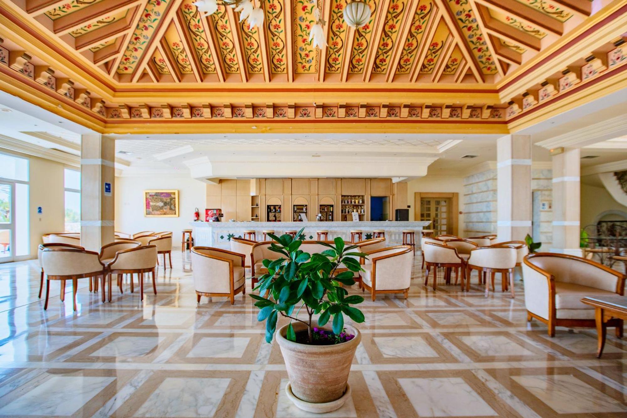 Iris Hotel & Thalasso 迈来亚 外观 照片