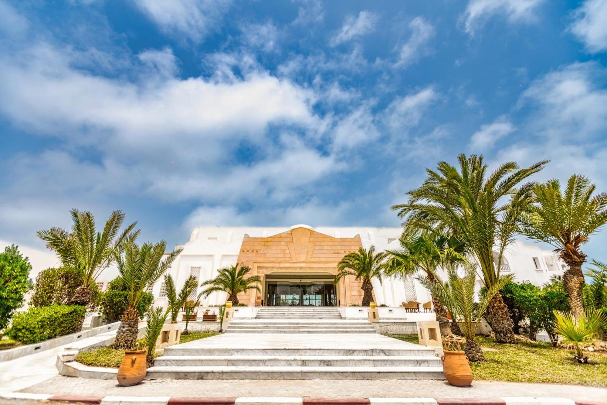 Iris Hotel & Thalasso 迈来亚 外观 照片