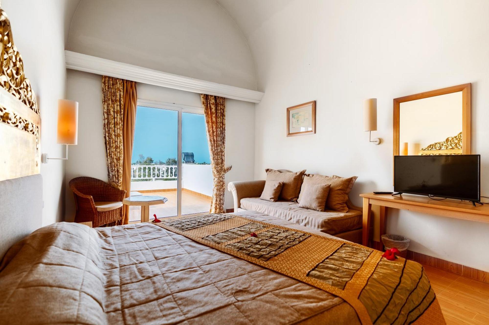 Iris Hotel & Thalasso 迈来亚 外观 照片