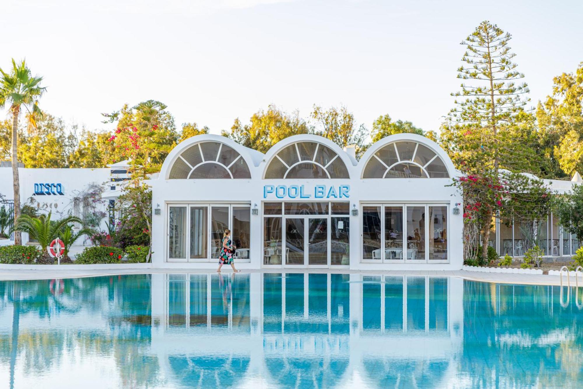Iris Hotel & Thalasso 迈来亚 外观 照片